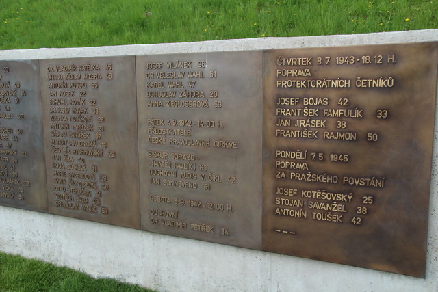 Nacisté zde popravili i čtyři protektorátní četníky