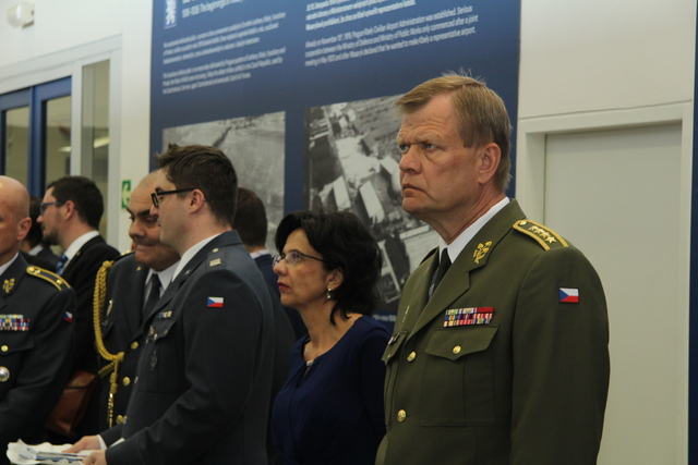 NGŠ AČR arm.gen. Bečvář s manželkou