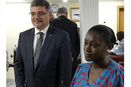 Náměstek Kuchta nabídl jménem MO pomoc vdově po zavražděném nigerijském pilotovi