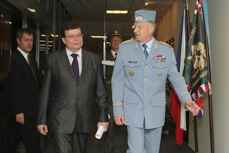 Přivítání na Generálním štábu Armády České republiky 2