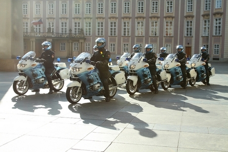 Hradní stráž  na motorkách (8)