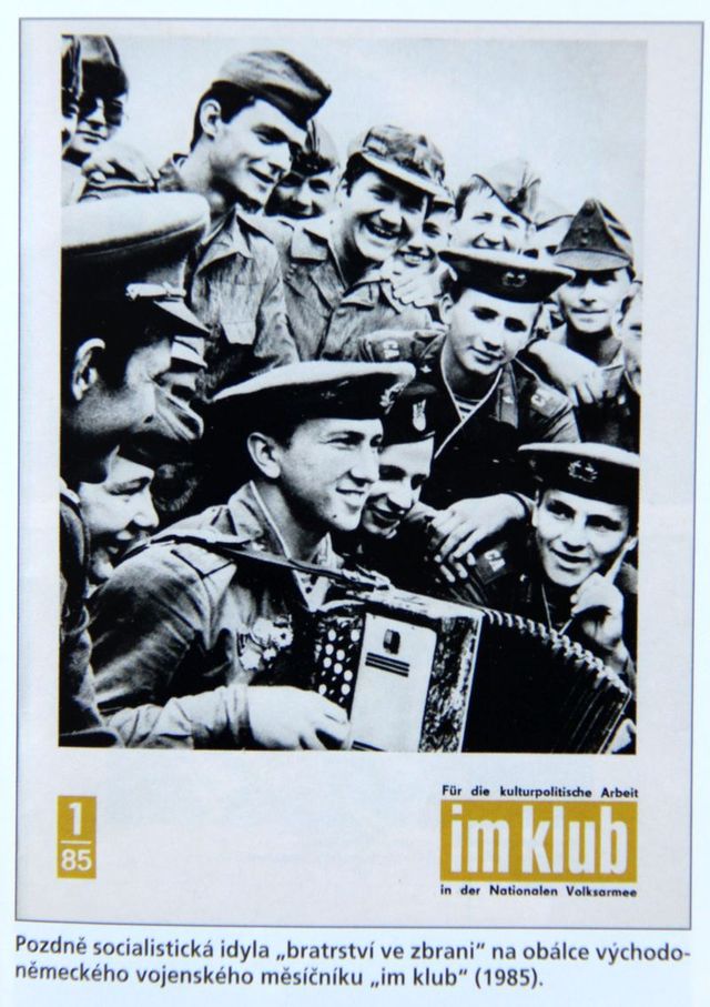 Historie a Vojenství