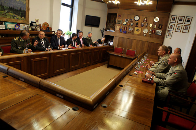 Setkání se zástupci výboru pro obranu a bezpečnost Národní rady Slovenské republiky
