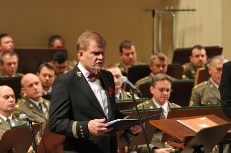 Náčelník Generálního štábu AČR armádní generál Josef Bečvář v projevu poděkoval válečným veteránům