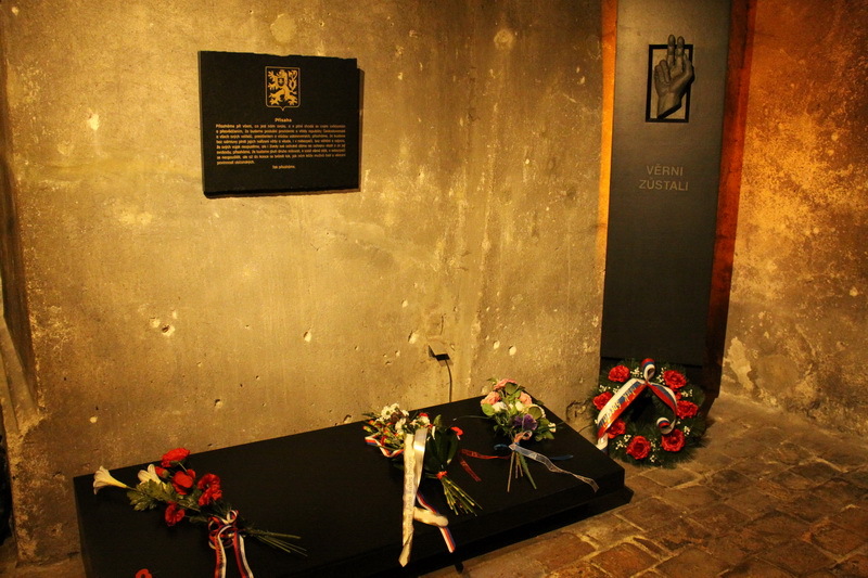 Národní památník hrdinů heydrichiády