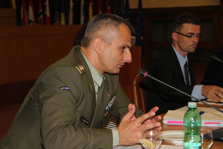 Za armádu se na přípravě věcného návrhu podílí právník pplk. Otakar Foltýn