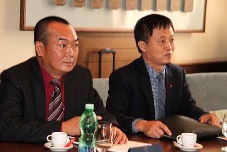 Veitnamská delegace