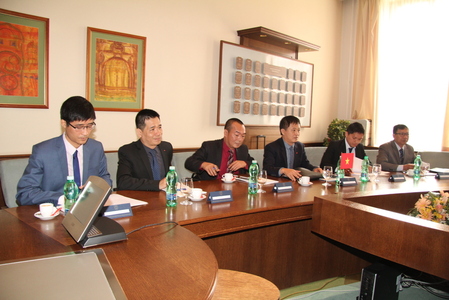 Z jednání s veitnamskou delagací