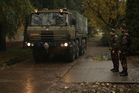 Tatra T-815 s korbou je využívána k přepravě nákladů