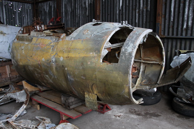 Nakládání a vykládání Pe-2