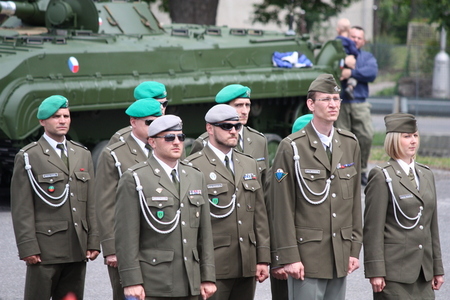 Četa T3A, studenti dálkového studia