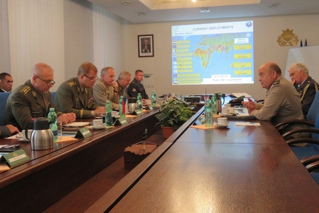 Z jednání s velením AČR