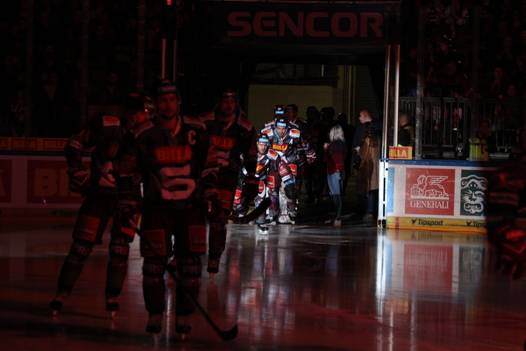 Hráči HC Sparta Praha nastoupili ve speciálních dresech.