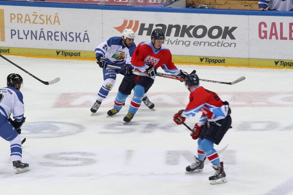 Putovní pohár turnaje Integrovaného záchranného systému vyhrál tým složený ze zástupců vojáků Armády České republiky z posádek Liberce a Sedlce – Vícenice.