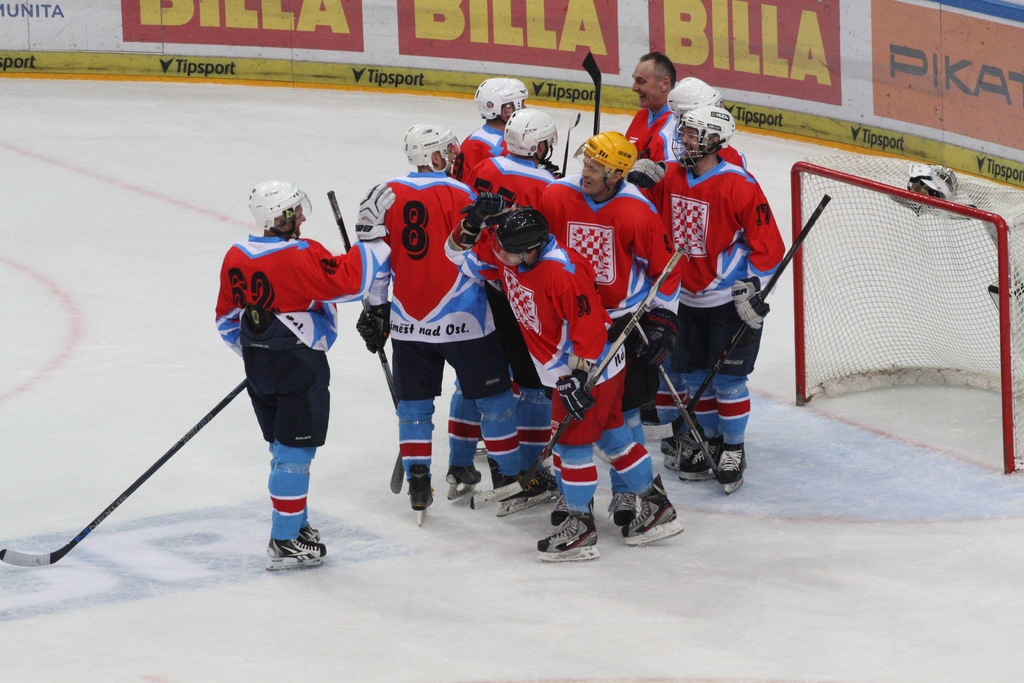 Ale putovní pohár nakonec patřil vojákům