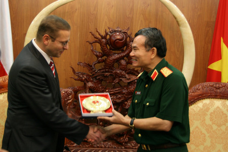 Náměstek Jan Fulík navštívil Vietnam 4