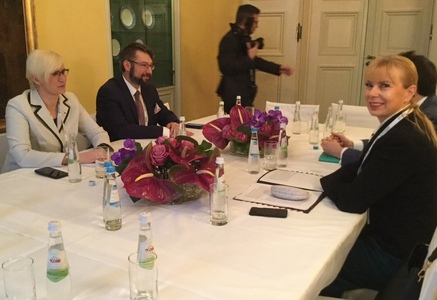 Česká republika má zájem zapojit malé a střední podniky do přeshraniční spolupráce