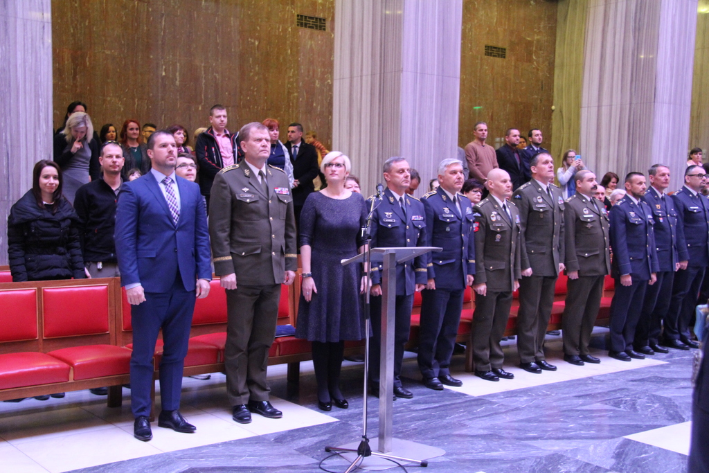 Hosté slavnostního nástupu, včetně rodinných příslušníků