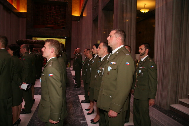 Ocenění vojáci v Slavnostní síni Památníku na Vítkově