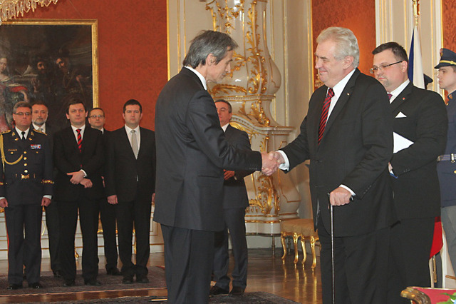 Prezident Miloš Zeman a ministr obrany Martin Stropnický