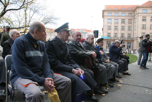 ...a také samotní váleční veteráni