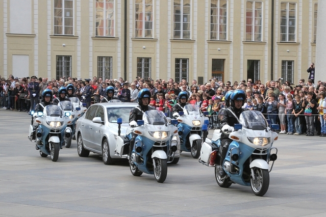 Hradní stráž  na motorkách (10)