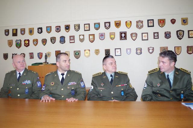 pplk. Libor Daněk, plk. Pavel Kříž, plk. Milan Hamar, pplk. Marián Turanský (zleva)
