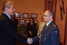 Ilustrační obrázek ke článkuPlukovník Alexandr Štefek převzal profesorský dekret z rukou ministra obrany