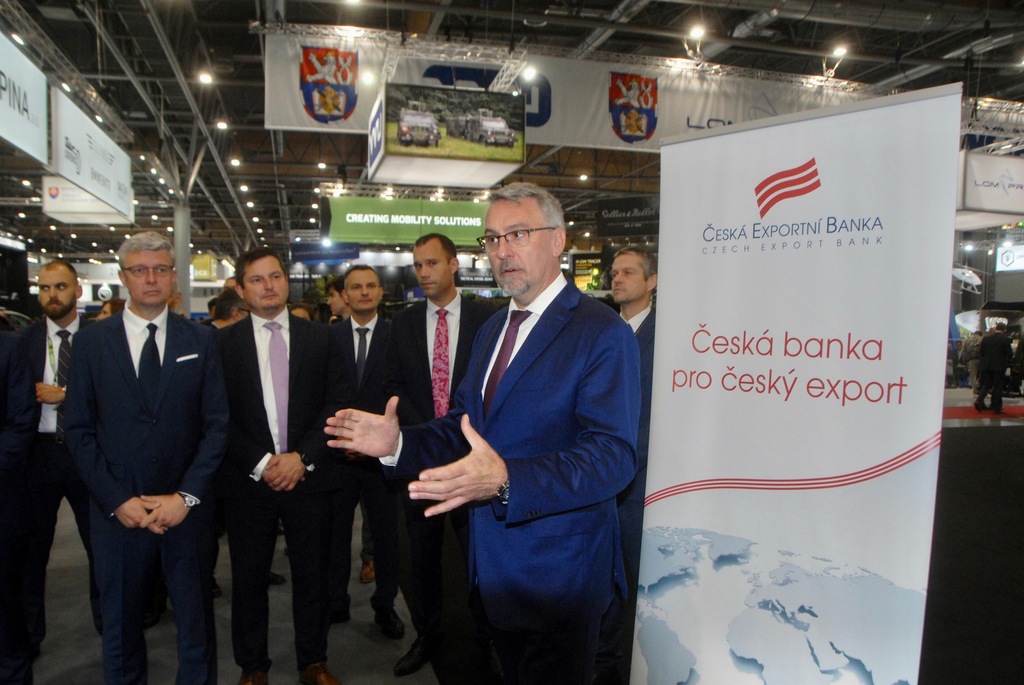 Po podpisu memoranda s Českou exportní bankou