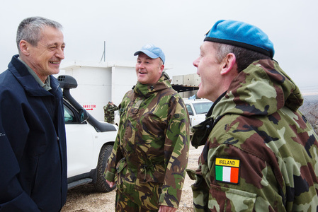 Ministr obrany navštívil vojáky na Golanech