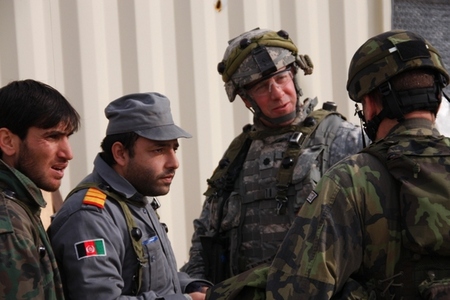 Jednání s afghánskou policií