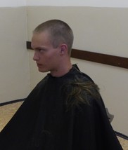 Jednotný chlapecký sestřih