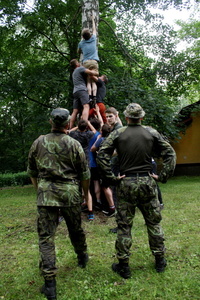 Jednou ze záludností teambuildingu bylo i to, jak se týmově dostat co nejvýše