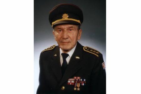 Zemřel válečný veterán Josef Křístek