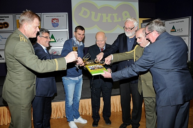 Křest publikace o armádních sportovcích v Riu