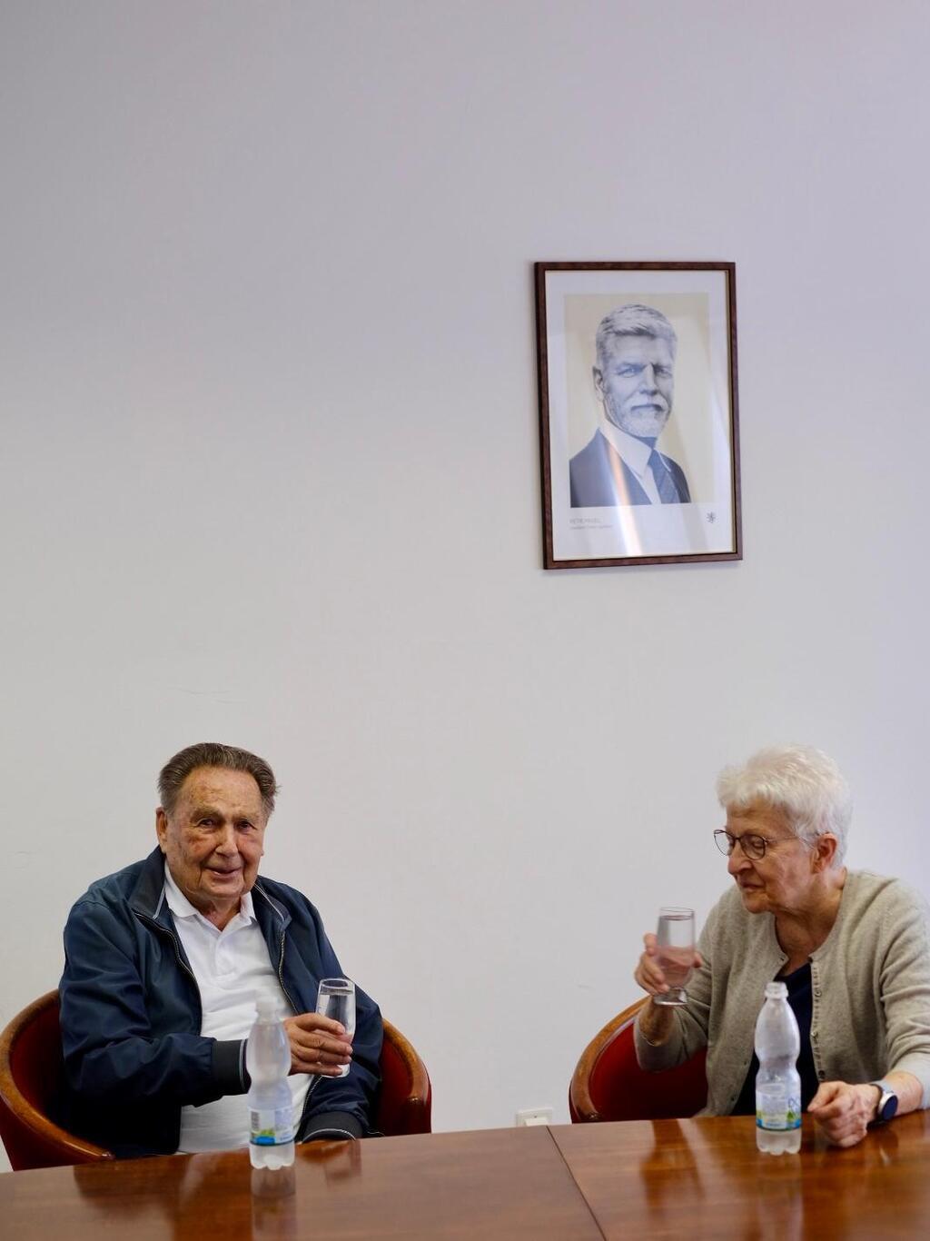 Válečný veterán Jiří Kafka před odletem