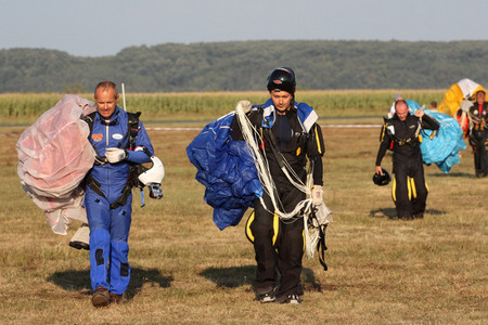 Kameraman praporčík Wantula a praporčík Libor Jiroušek