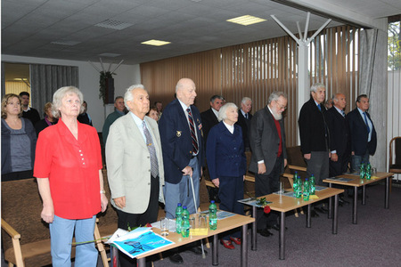 Uctění vzpomínky na padlé vojáky minutou ticha