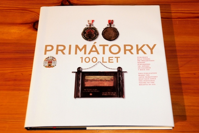 Kniha Primátorky 100 let