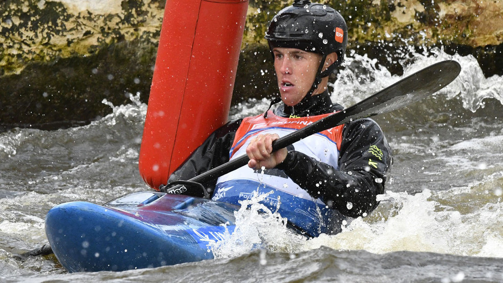 Krejčí je mistr Evropy v kayak crossu, Samková bronzová 