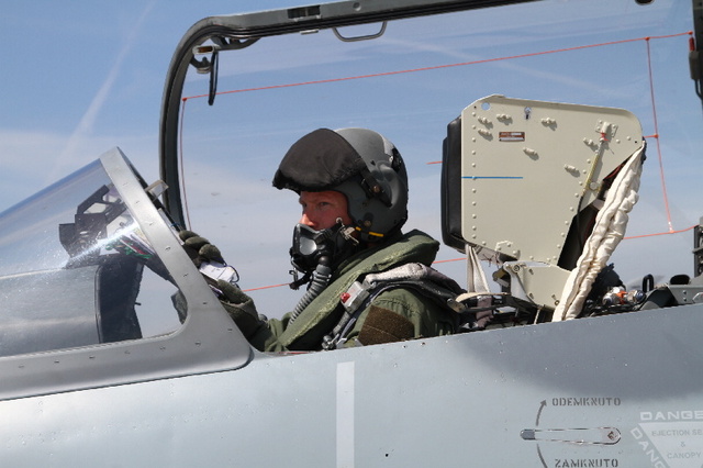 L 159 Alca 06