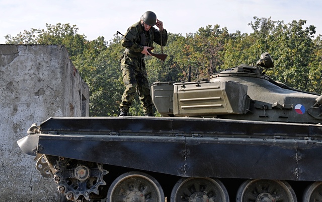 Kajakář Lukáš Trefil po náskoku na tank