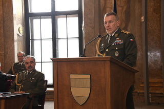 Univerzita obrany připravila dvě desítky nových důstojníků Generálního štábu