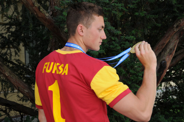 Martin Fuksa se zlatými medailemi