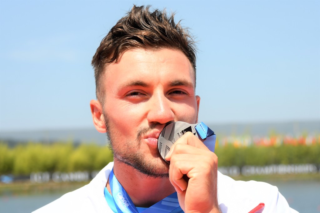 Martin Fuksa získal stříbrnou medaili na C1 1000 m  na MS.