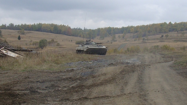 Mechanizované družstvo při útoku 2