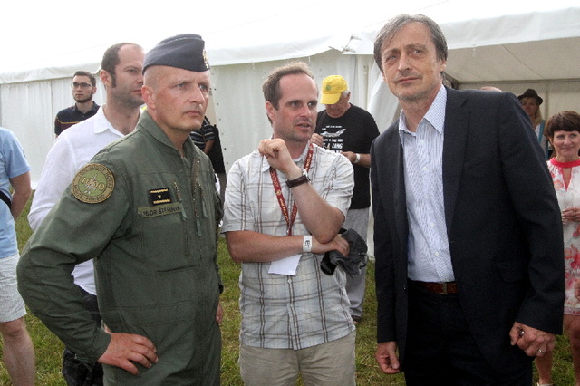 Na letecký den dorazili ministr obrany Martin Stropnický a velitel Vzdušných sil AČR brigádní generál Libor Štefánik