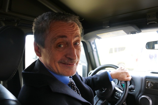 Ministr si auta osobně vyzkoušel (1)