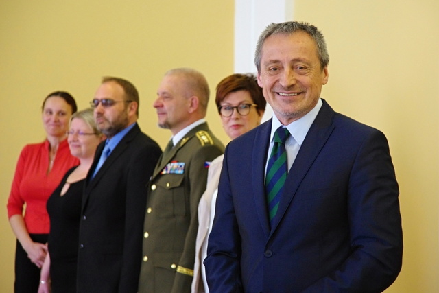 Ministr Stropnický a čestní hosté