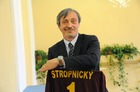 Ministr Stropnický s tričkem